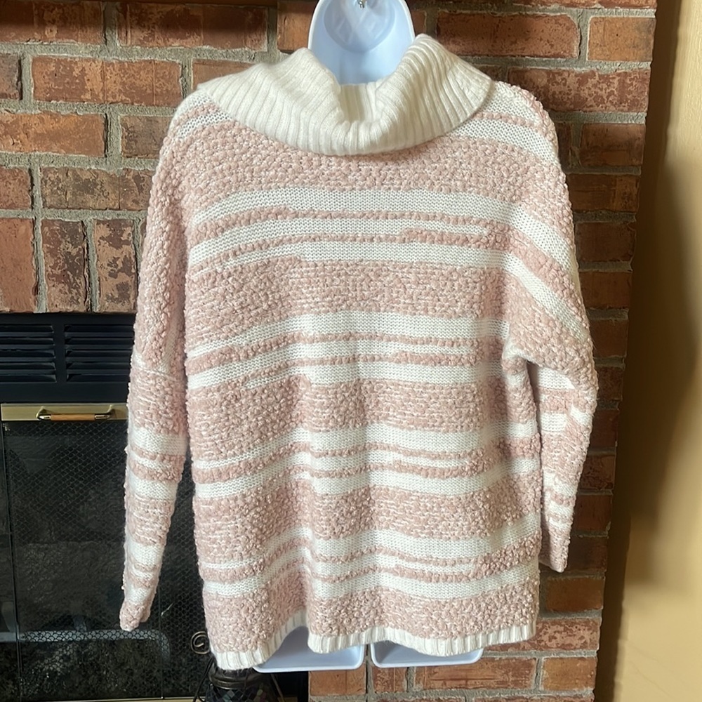 Calvin Klein Pink & White Cowl Neck Sweater Cape - Picture 5 of 7